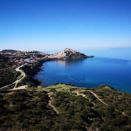 La Tartaruga Spiaggiata - Bilocale Centrale A Pochi Metri Dalla Spiaggia 카스텔사르도 외부 사진